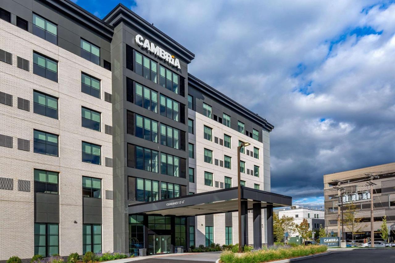 Cambria Hotel New Haven University Area Exterior photo