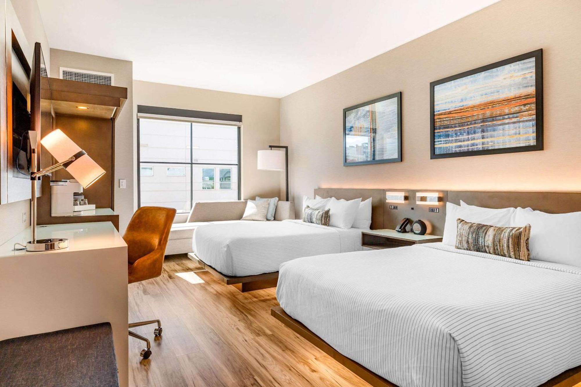 Cambria Hotel New Haven University Area Exterior photo
